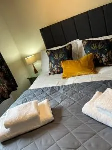 Hare and Hounds - 科尔内