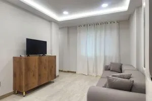 C-5 White Linen House - Hyŏnŭi-dong