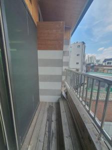 복층하우스, White Linen House