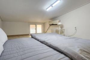 복층하우스, White Linen House