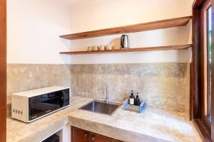 1BR Villa, 30 Meters to Beach