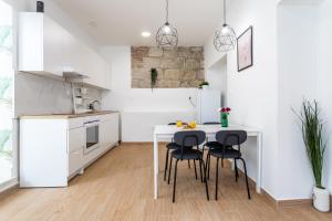 Zeus Downtown Apartment