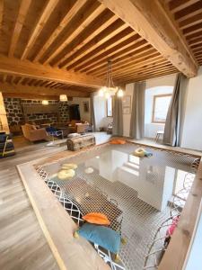 Maisons de vacances La maison forte du Goutay : photos des chambres