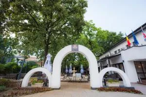 Hotel Privighetoarea - Amara