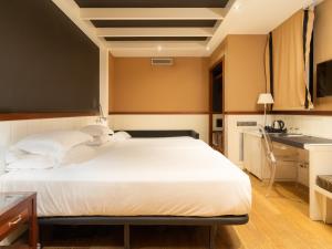 Triple Room room in U232 Hotel