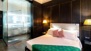 Superior Double Room room in The H'All Tailor Suite Roma