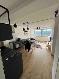 Appartements Plein centre-ville T2 refait a neuf : photos des chambres