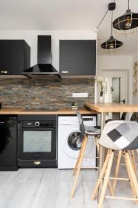 Appartements Plein centre-ville T3 refait a neuf : photos des chambres