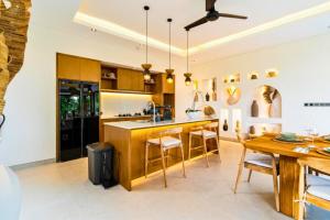 Madaharsa 4 BR Private Pool Villa ZN203