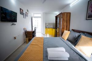 Yellow Bells Studios And Suites