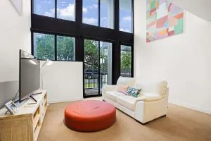 Box Hill Gem 2B Apartment Parking - Doncaster
