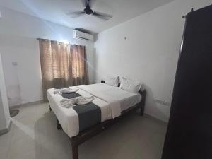 Kyle Calangute 1 bhk luxury apartment with pool