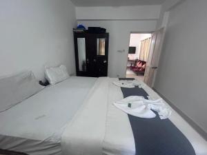 Kyle Calangute 1 bhk luxury apartment with pool