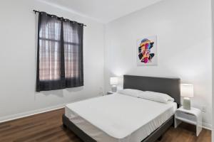 Lovely gated 3bedroom & 2 bath unit near Universal studio and Hollywood