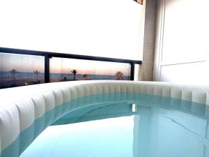 Espacio2,1a línea,jacuzzi,piscina