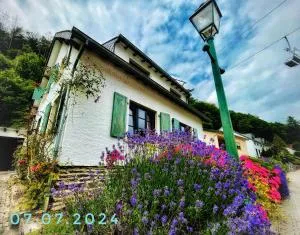 Godi's House - Bivels