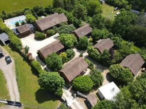 Les Chalets de lYonne