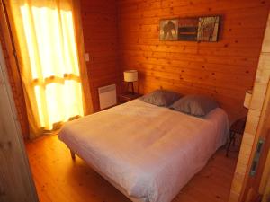 Les Chalets de lYonne