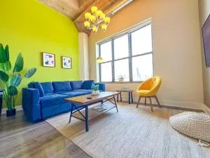 McCormick 2Br-2Ba family unit for up to 8 guests with Skyline view, Optional Parking and Gym access - 芝加哥