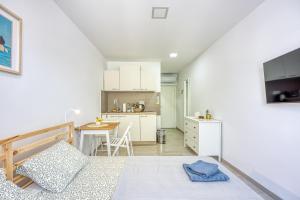 Lasta Lošinj Town Studio Apartments - Happy Rentals