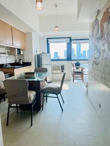 Spacious 1BR steps to Megamall Ortigas City View