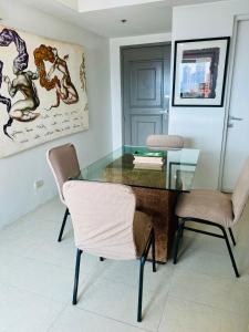 Spacious 1BR steps to Megamall Ortigas City View