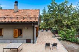 Gebel House