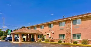 Quality Inn & Suites - 阿施瓦贝农