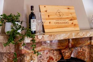 Appartamento INDIPENDENTE USO ESCLUSIVO con giardino, posto auto privato e barbecue