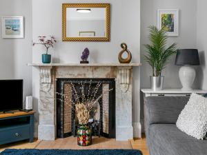 Elegant Get Away House in Vibrant Clapham Juction - Pass the Keys