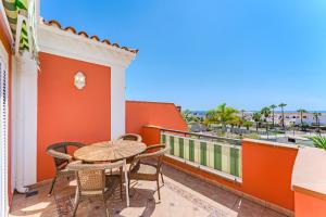 Brilliant Veril del Duque with Heated Pool