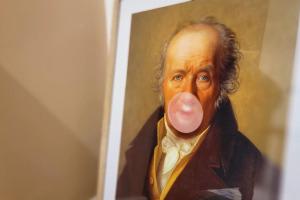 NEW Southampton City Centre Stay 4 Guest Patio Cot