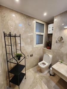 Modern 2-Bedroom Apartment