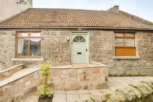 Harrow Bank Cottage Family Friendly Cottage in Tweedmouth - East Ord