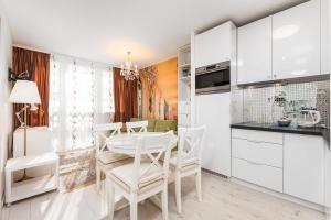 Super Centrum Pereca 2 by Homeprime