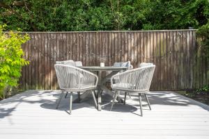 Coastal Garden Retreats