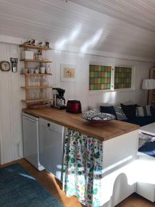 Havsutsikt, bekvämt och renoverat på Utö