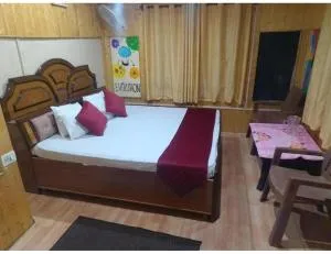 Aaisha Home Stay - Sarāhan