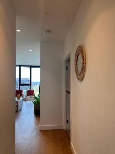 Skyview Retreat Whitehorse Tower