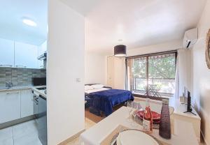 Nestor&Jeeves - KALLISTA - Central - Balcony