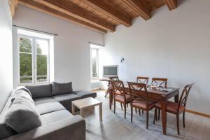Appartements Le Sud - Proche Perouges : photos des chambres