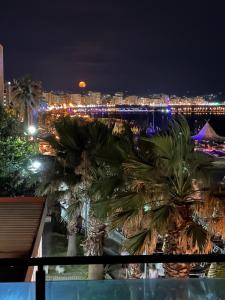 Sea View Beachfront Apartment Balcony WiFi Durres Vista Mare Spiaggia