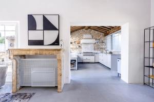 Appart'hotels Secret d-Uzes - Le Duche - Piscine chauffee et Jacuzzi : photos des chambres