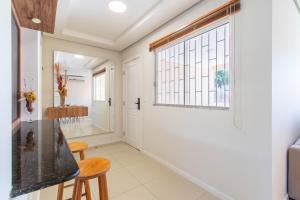 Casa charmosa com churrasqueira HZ3244