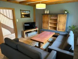 Modernisierte Ferienwohnung im schönen Sauerland - Westernbödefeld