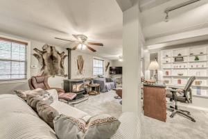 6 Mi to Ski Cloudcroft Home with Fire Pit and Grill