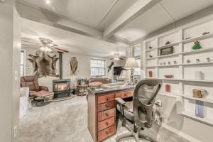 6 Mi to Ski Cloudcroft Home with Fire Pit and Grill