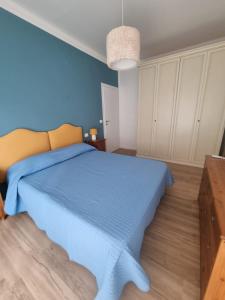 LA Casa BIANCA e blu