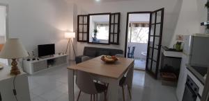 Casa Pillo Nereidi - 30 m dal mare e con vista mare