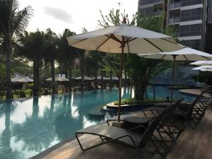 High Floor Sea View 2 bedroom Near Walking Street